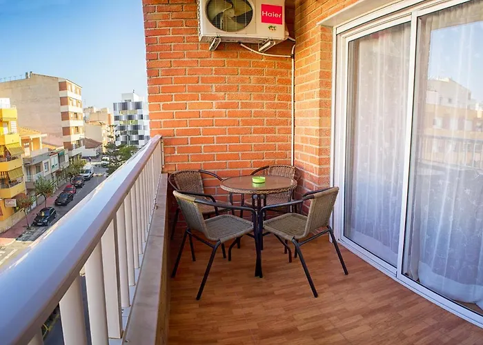 Yovalu 1 Yovalu Con Balcon Yovalutres Con Piscina, Calle Parodi * Торевьиа