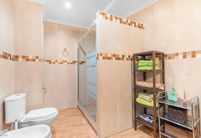 Yovalu 1 Yovalu Con Balcon Yovalutres Con Piscina, Calle Parodi